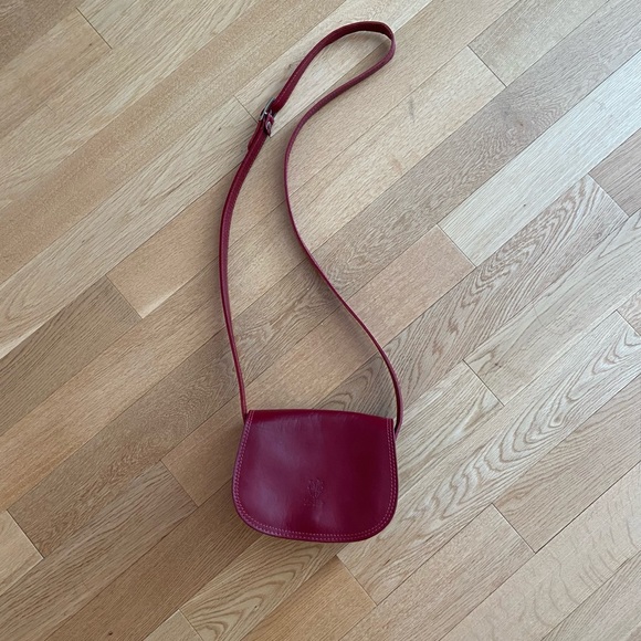 Red Italian leather crossbody purse - Picture 1 of 10